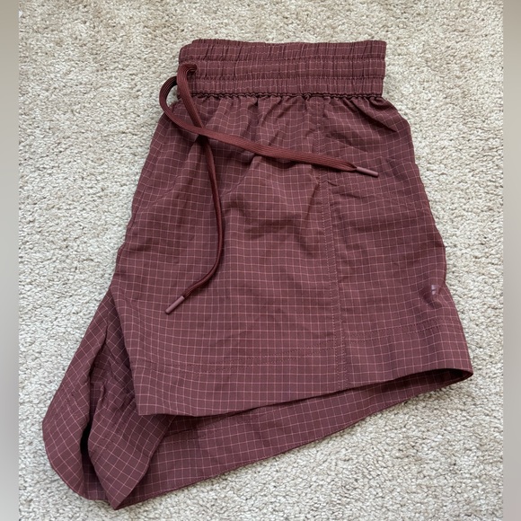 Fabletics Ribstop Short - Picture 7 of 8